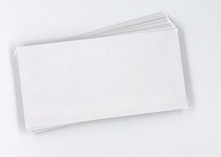 Naturelle-Briefumschläge mit braunen Innendruck im Format DIN lang = 220 x 110 mm, 500 Stück